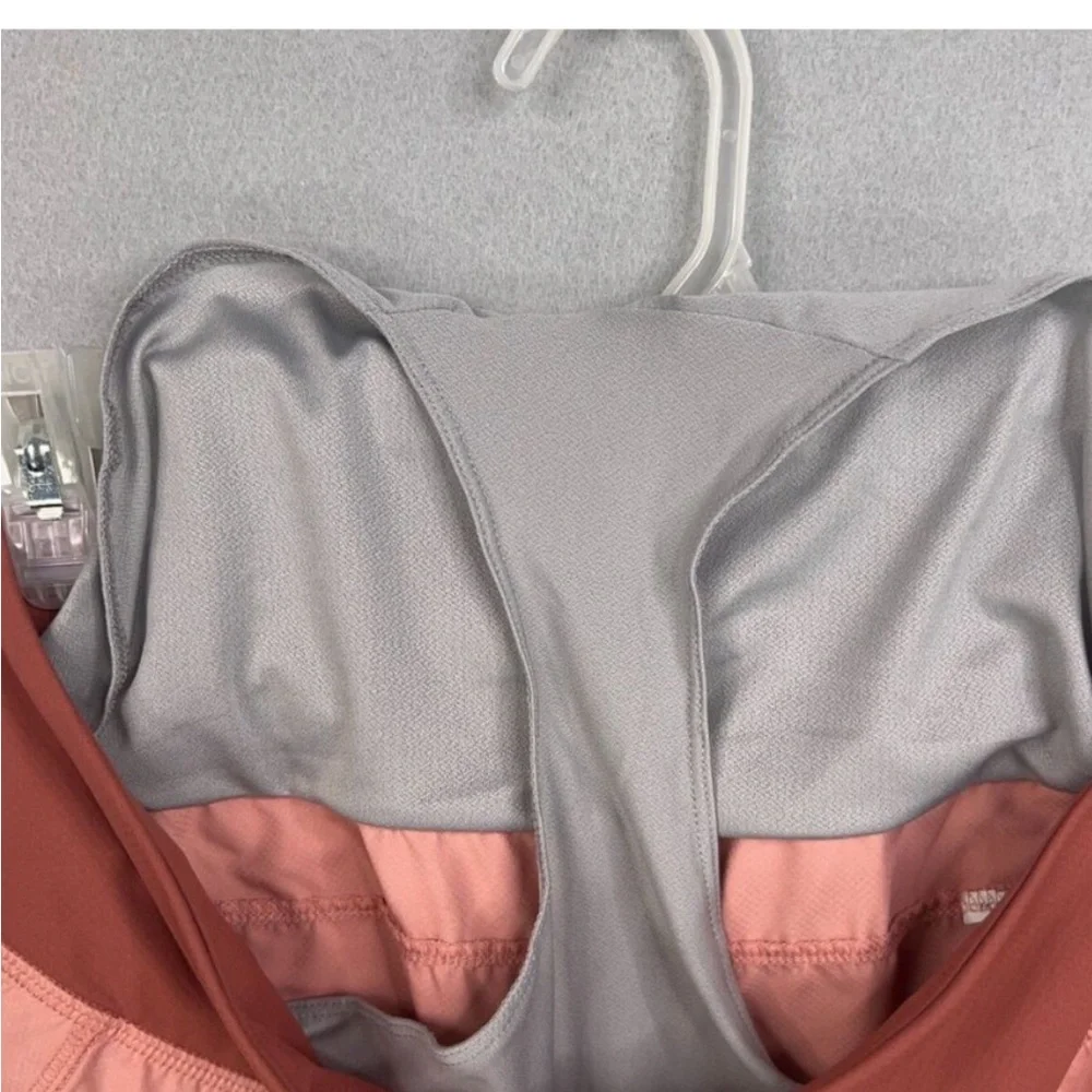 Like New Patagonia Women's Shorts - Picture 5 of 8